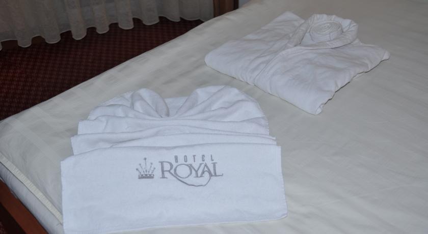 Hotel Royal 普里什蒂纳 外观 照片